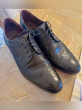 Ted Baker London Gryene Wingtip Brogue Dress Shoes – Black Leather